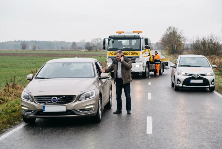 Assistance samochodowe – czy warto do polisy?